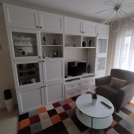 Costa Reinante Y Piscina Apartment *